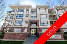 Sunnyside Park Surrey Condo for sale:  1 bedroom 672 sq.ft. (Listed 2016-03-30)